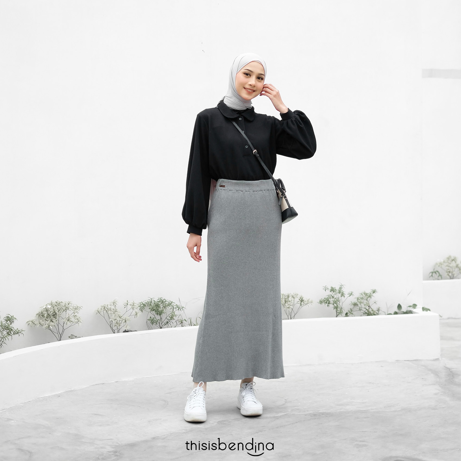 Yura Skirt Grey