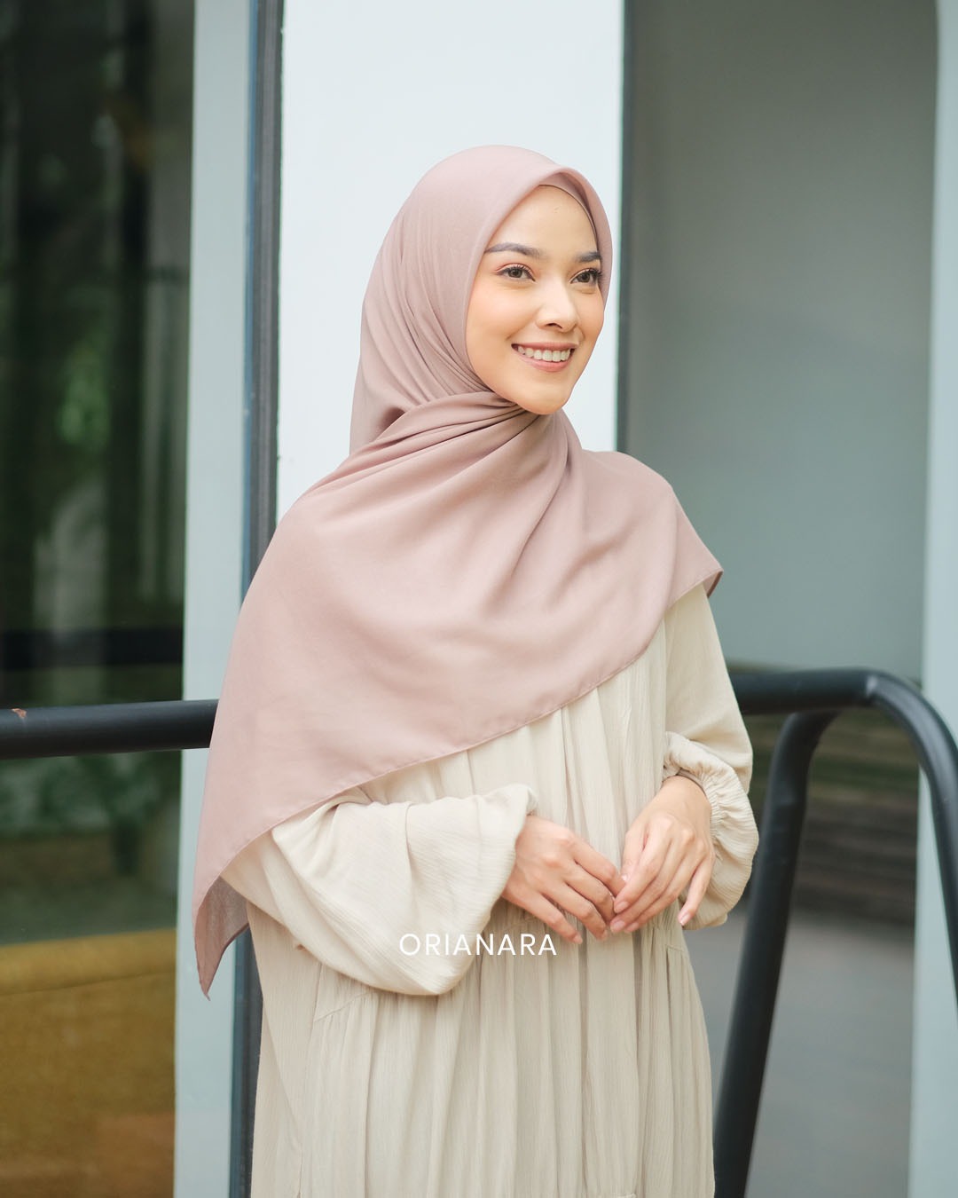 Zara Ultrafine - Walnut