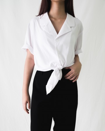 DEEP V NECK RELAX FIT SHIRT