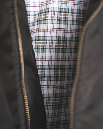 BOMBER JACKET