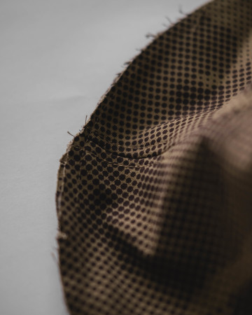 REVERSIBLE HAT