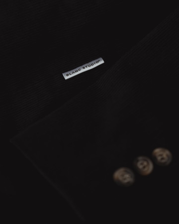 BOXY BLAZER - BLACK CORDUROY