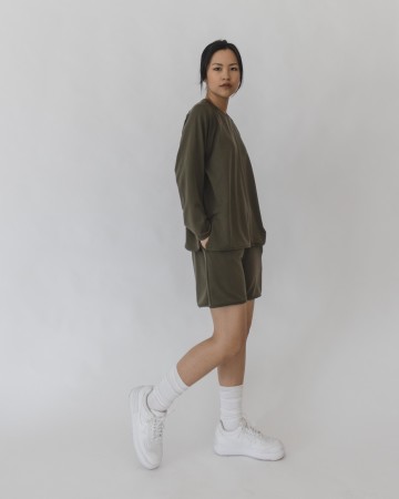 EASE SHORTS - OLIVE