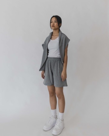 EASE SHORTS - GRAY