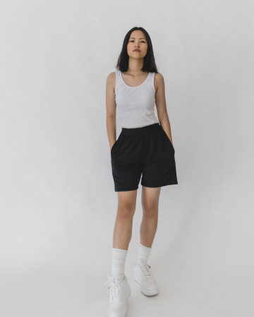 EASE SHORTS - BLACK