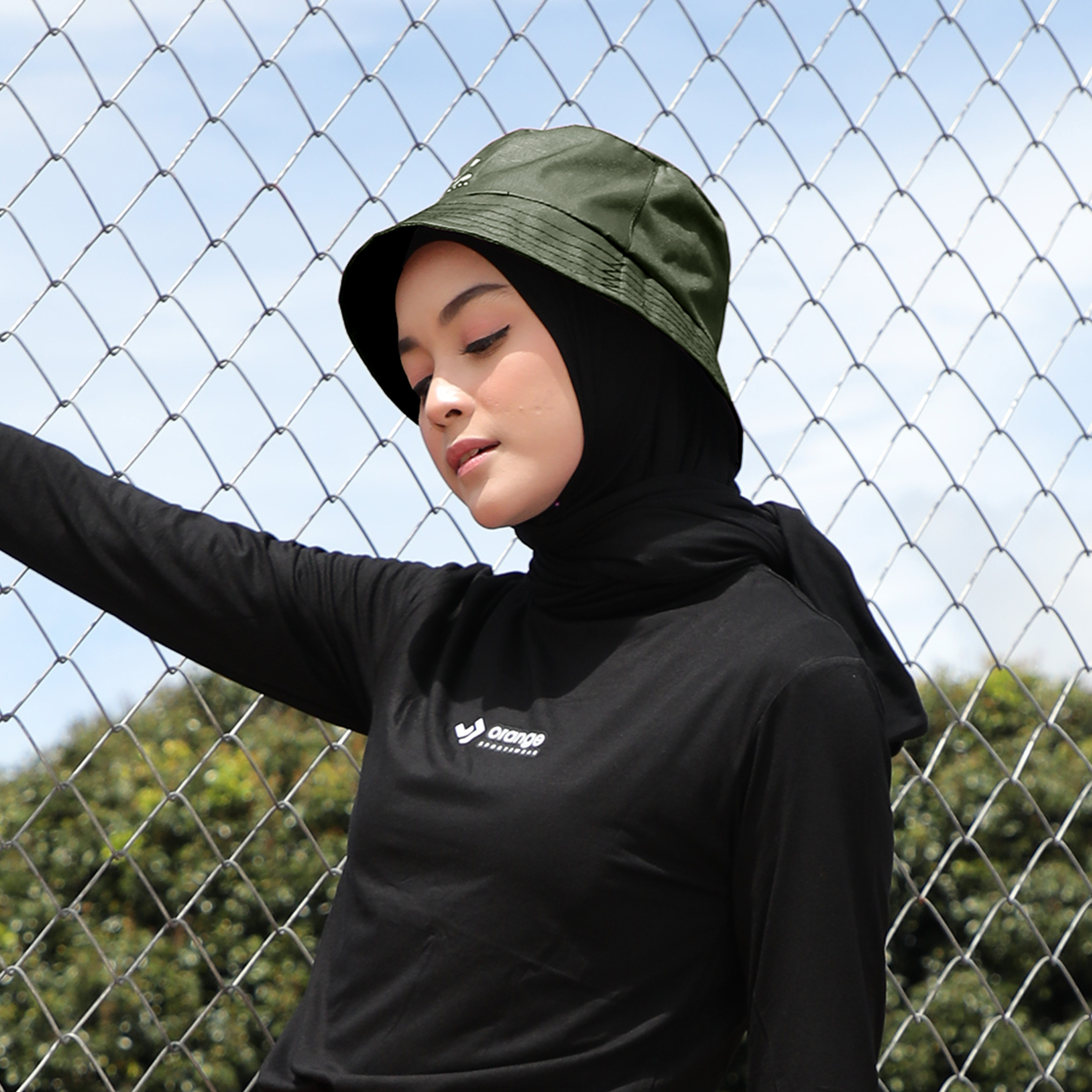 Luna Bucket Hat