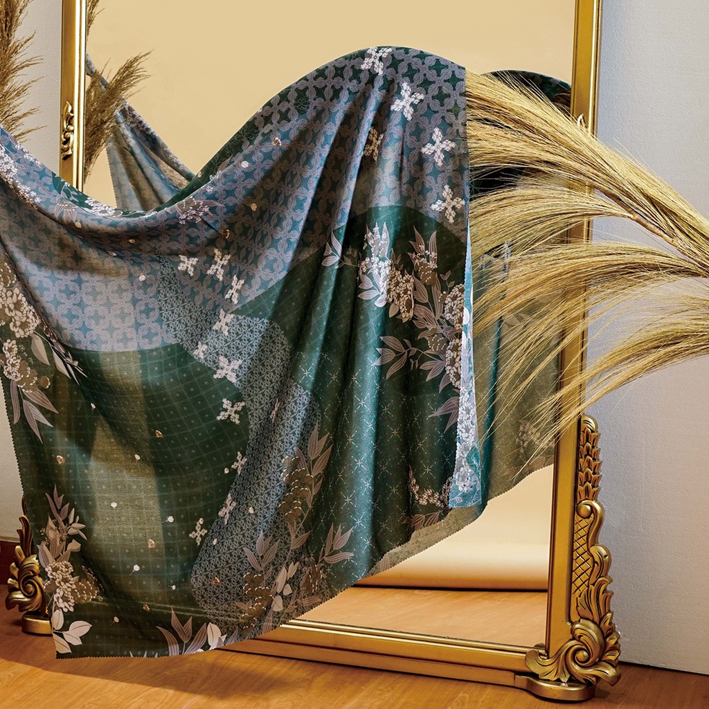 Serampai Emerald Scarf