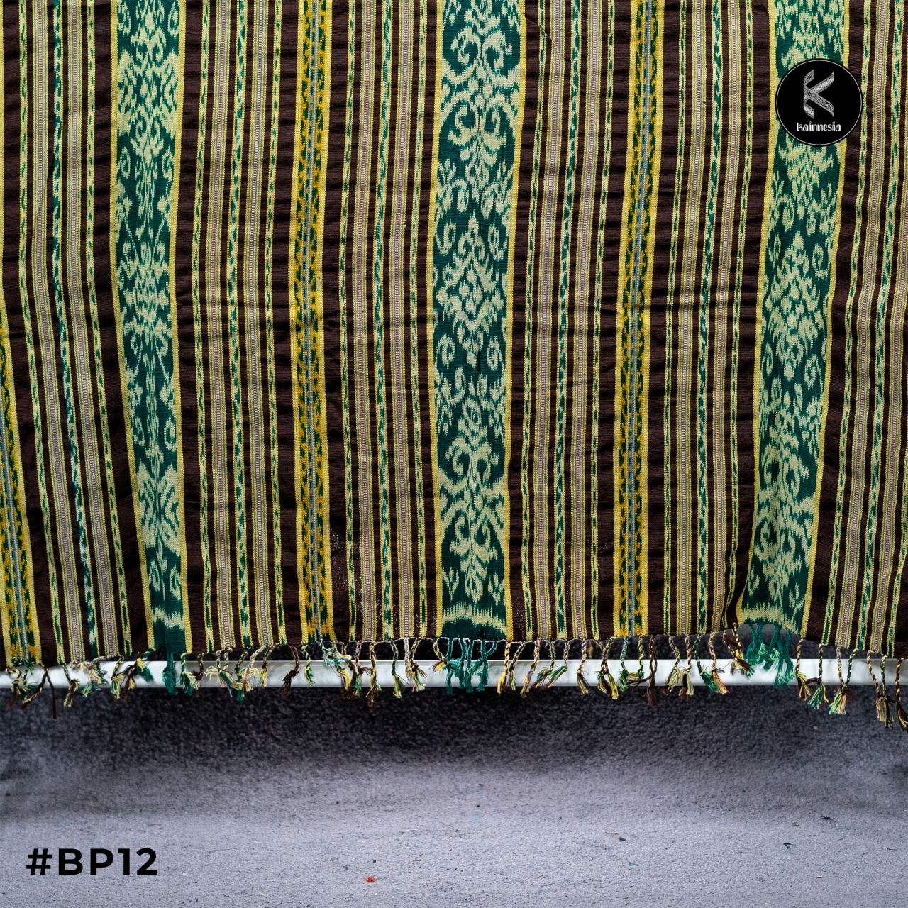 KAIN - BLANKET TENUN IKAT PREMIUM - BP12 MOTIF NTT