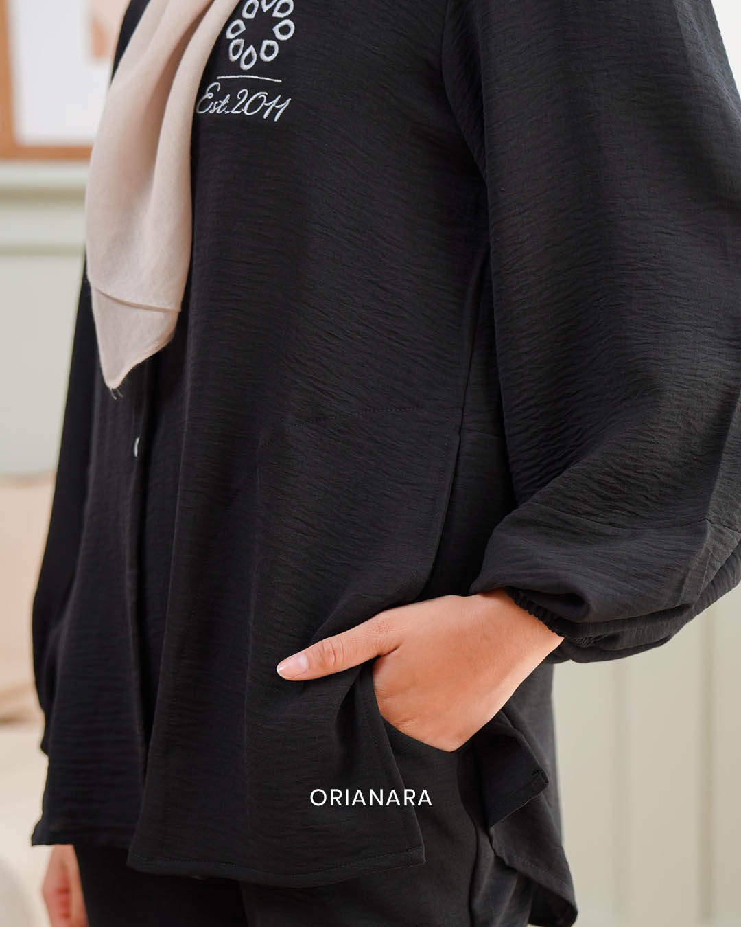 Jasmine Set Black