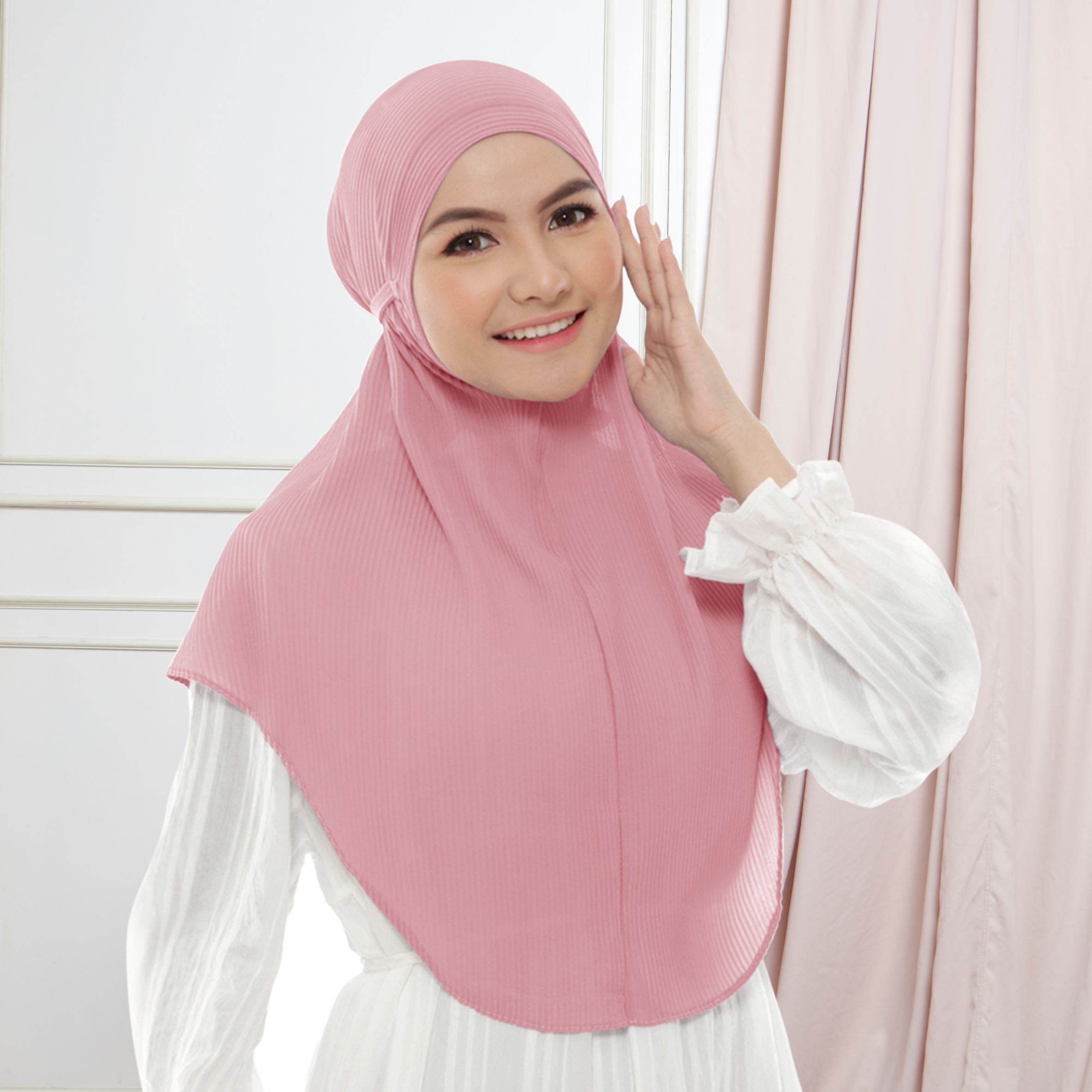 Nagita Bergo Plisket