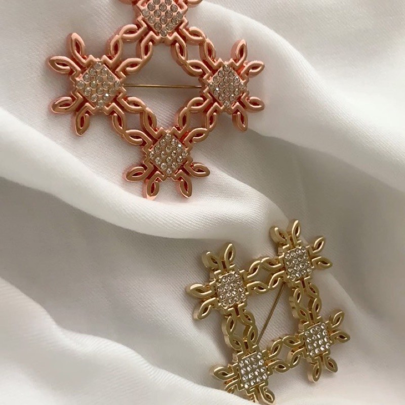 Soleil Brooch