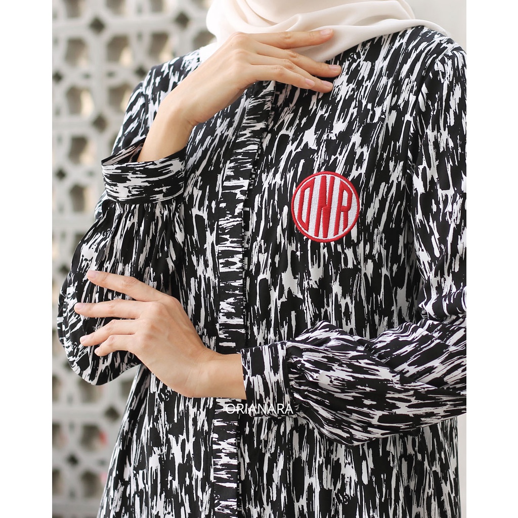 Orianara - Anniken Dress Black Zebra