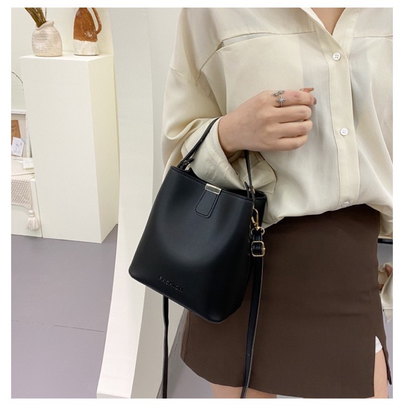 HIB079 TAS PREMIUM WANITA