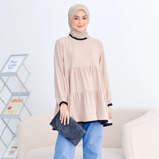 Image of Esly Tunik Plain Creamy