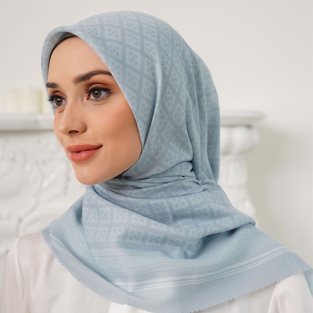 Mahasti Cloud Monogram Scarf