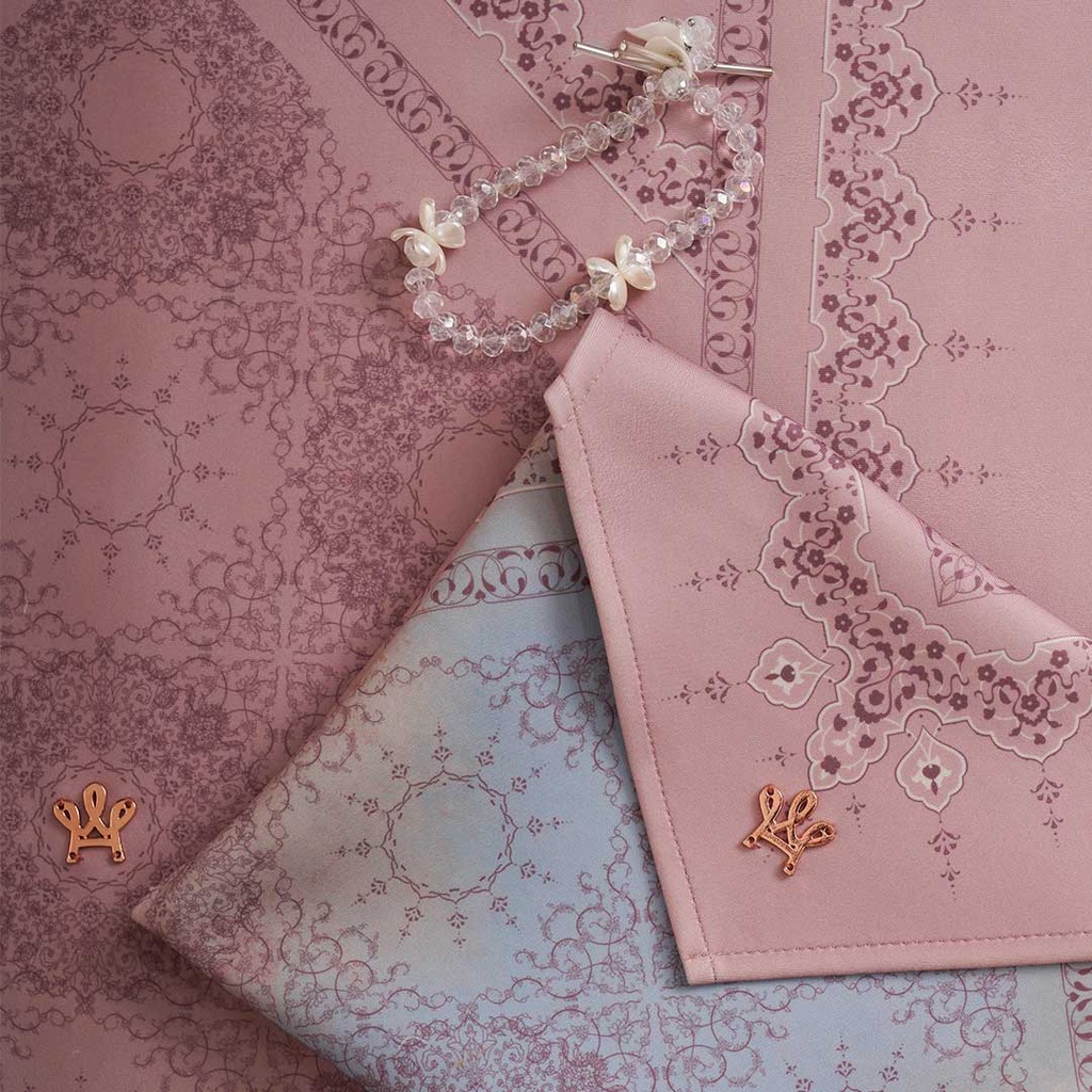 Shams Khina Prayer Mat