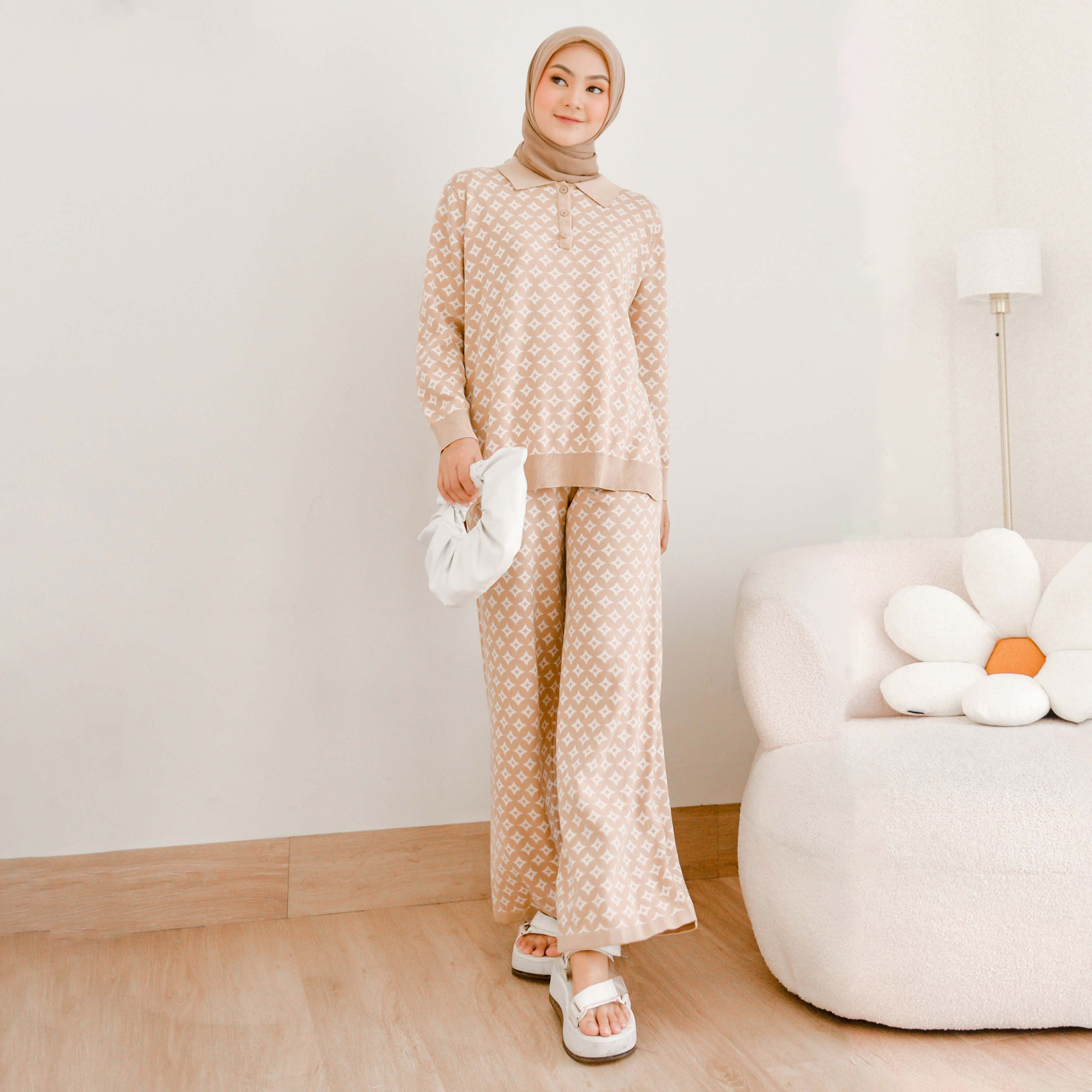 Mahiya Knit Set Latte