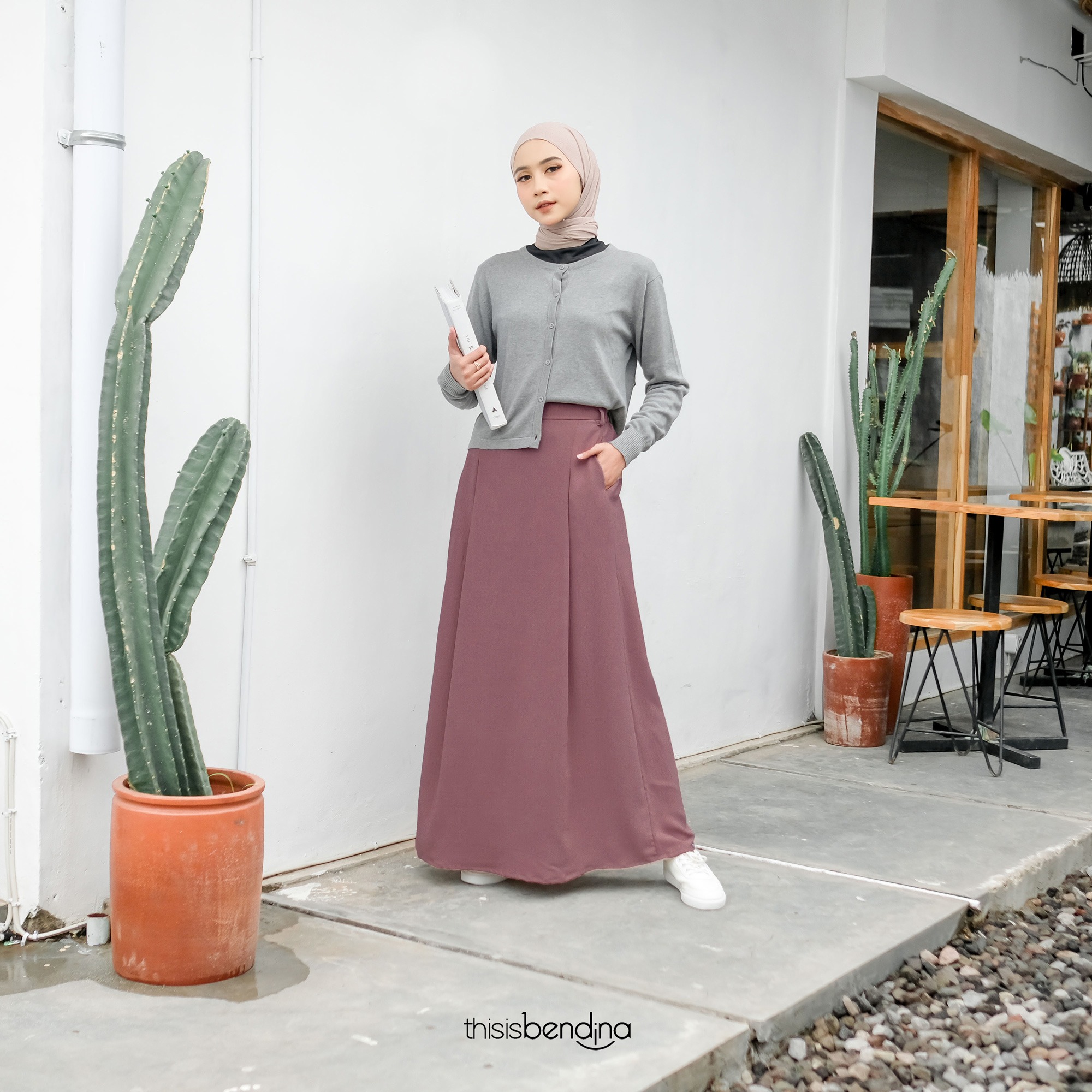 Naomi Skirt Plum