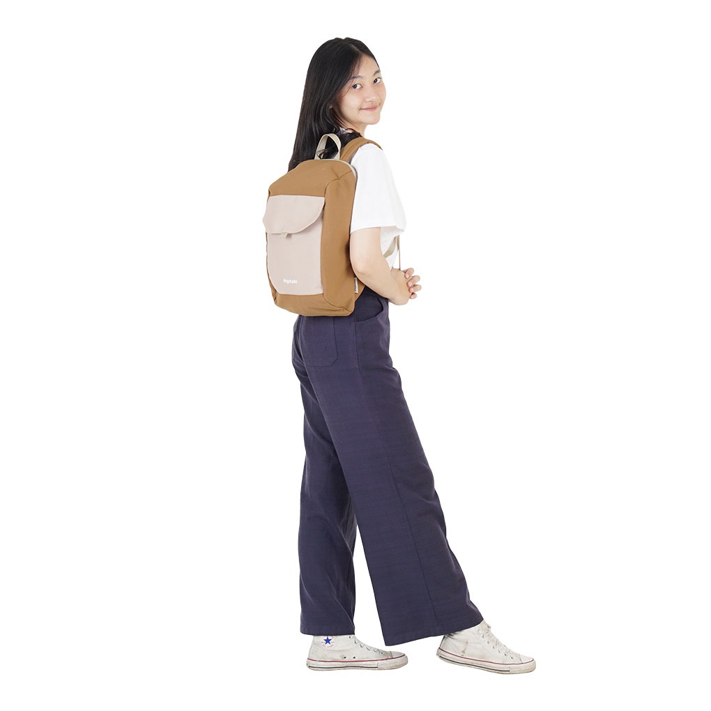 NEW MOCHILO DEZENOVO COCO BEIGE