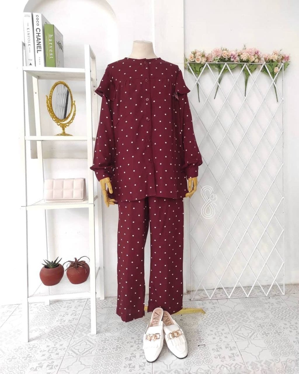 WYNA PAJAMAS SET (MAROON POLKA)