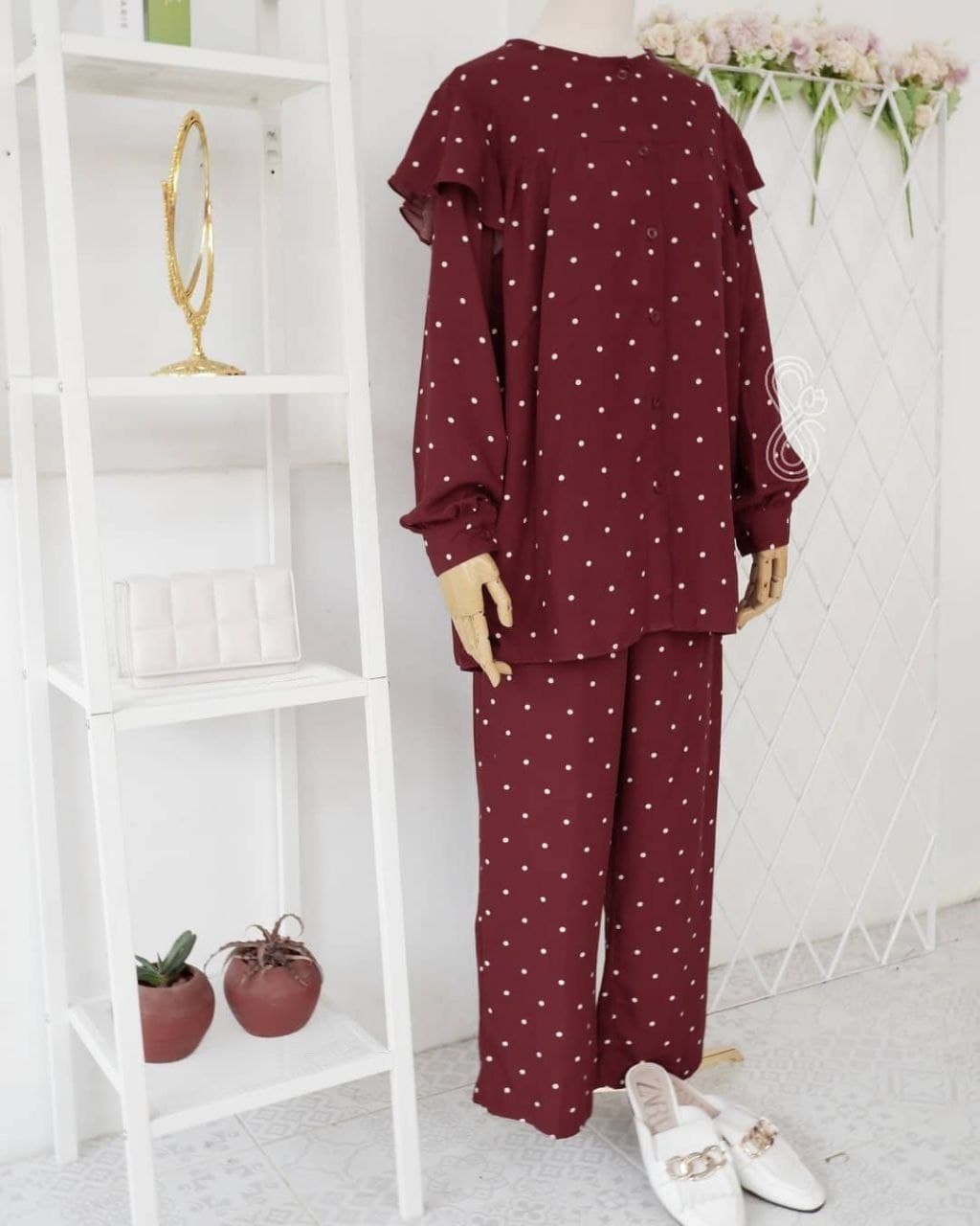 WYNA PAJAMAS SET (MAROON POLKA)