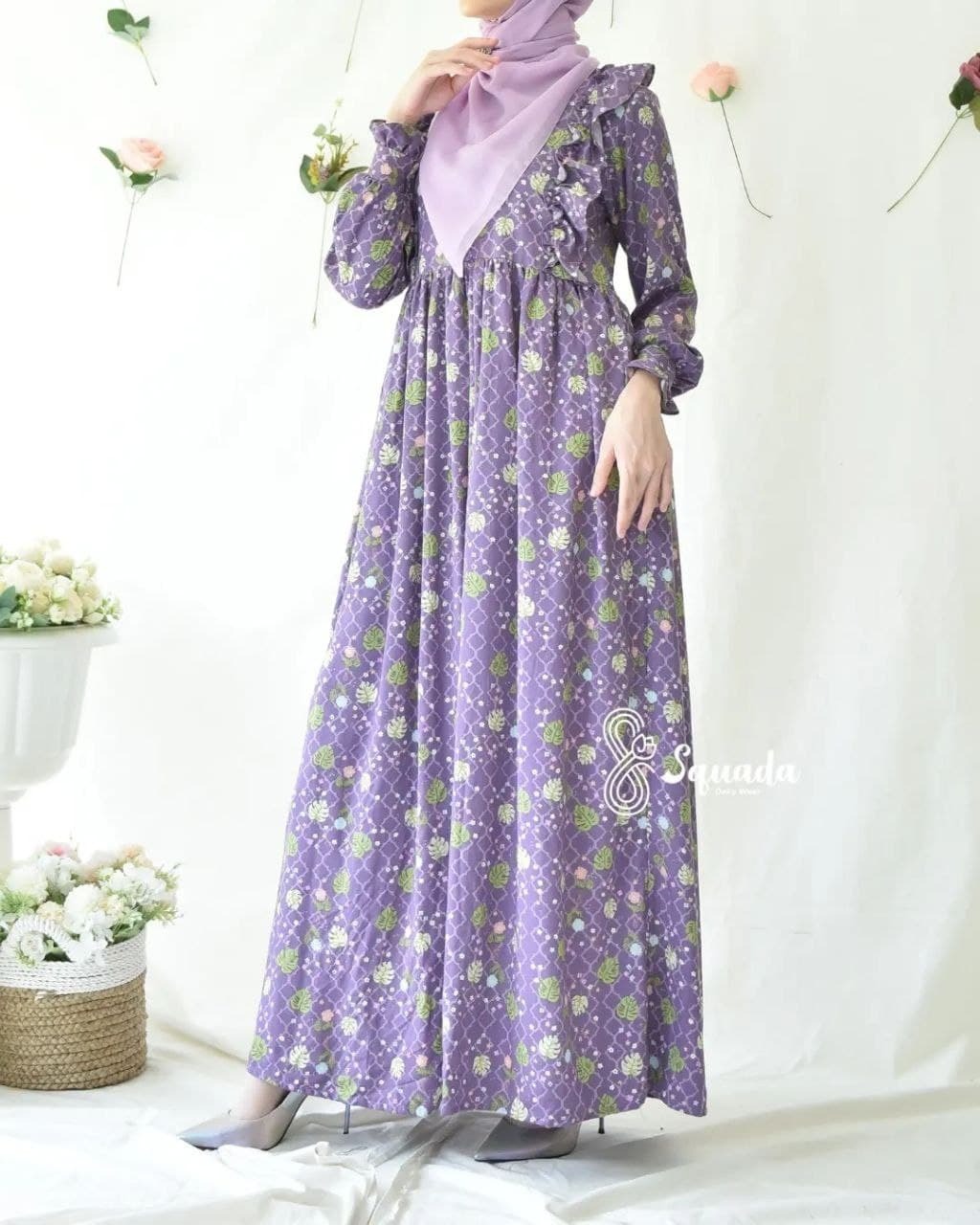 RUFFLE DRESS MOM