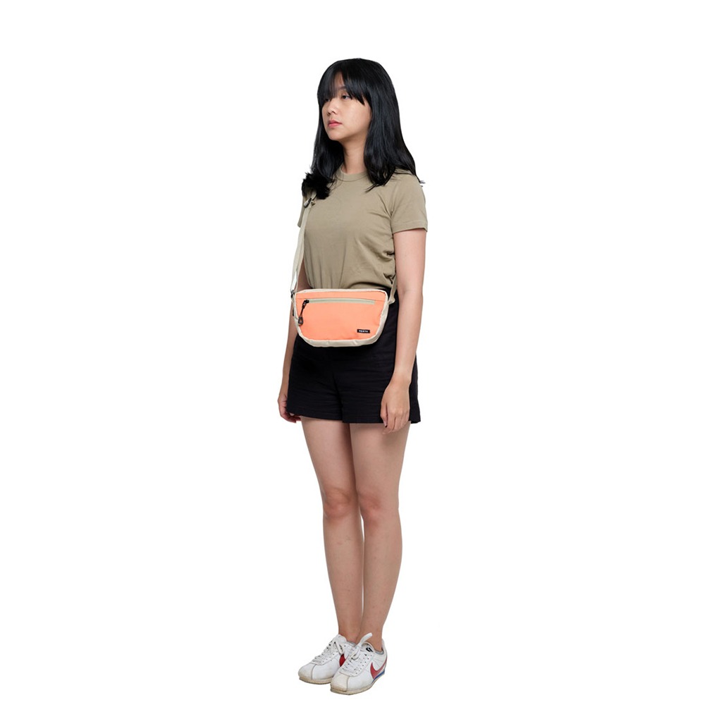 PAXTA SLING BAG 01 CREAM PEACH