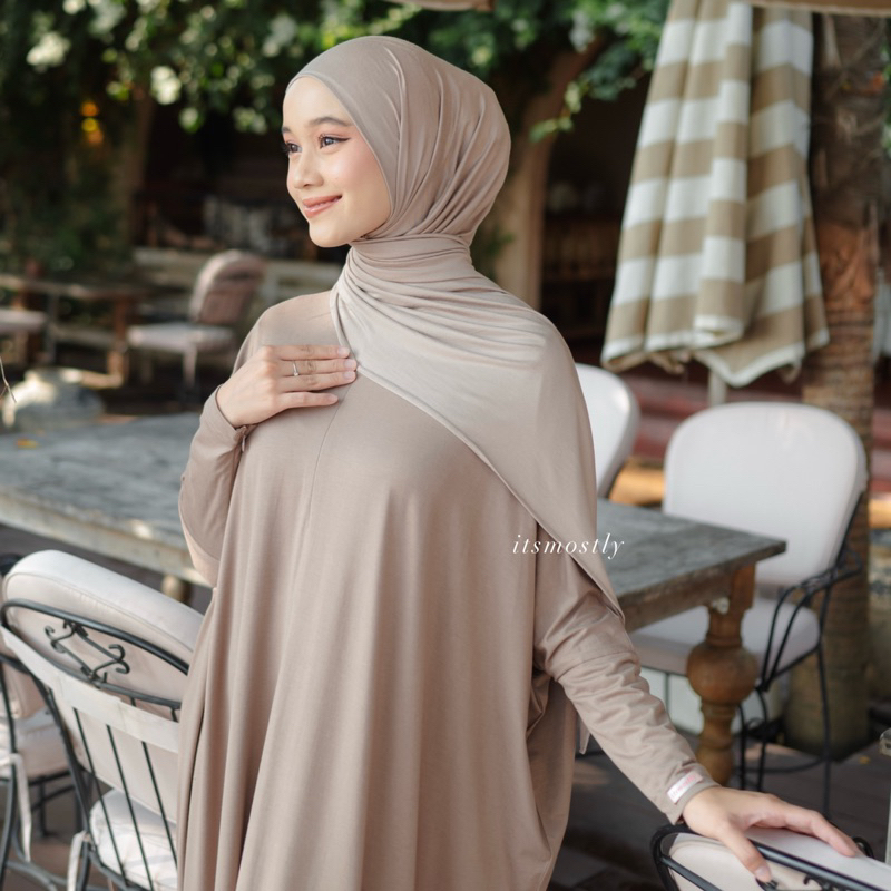 ITSMOSTLY - Hawa Basic Dress (Dress Kaos Katun Rayon Umroh Premium)