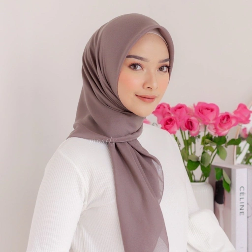 Image of ITSMOSTLY - Comfy Scarf (Hijab Segiempat Voal Flex Ultrafeel)