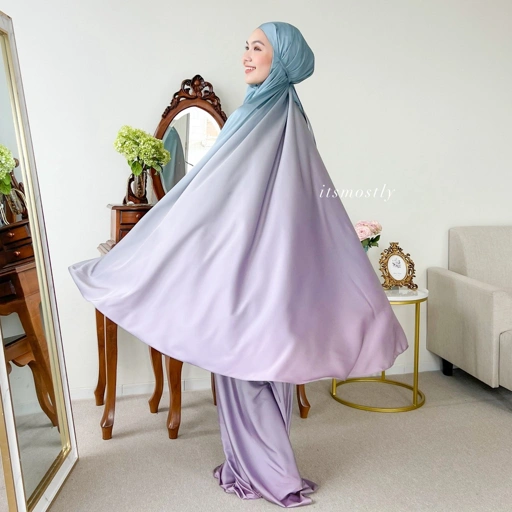 Image of ITSMOSTLY - Aurora Prayer Set (Mukena Silk Gradasi Viral)