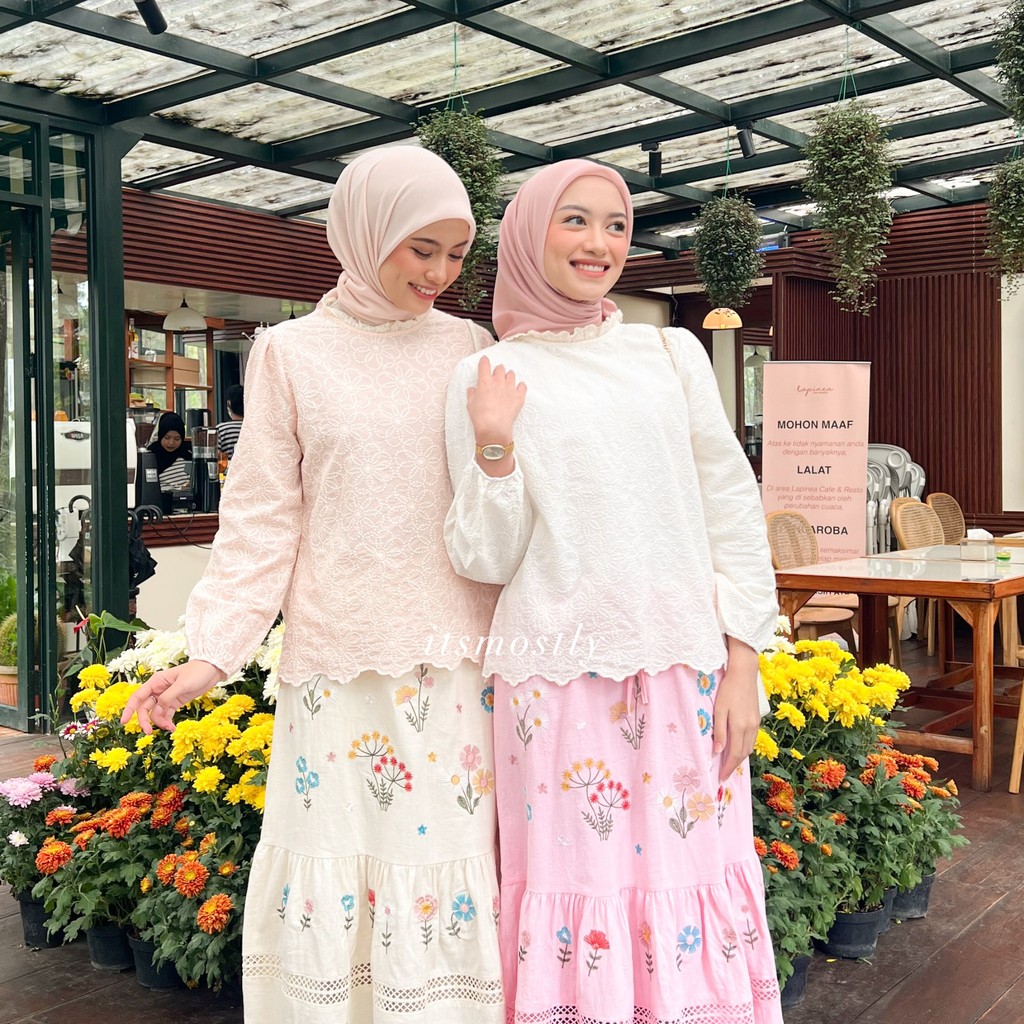 ITSMOSTLY - Flona Shirt (Embroidery Shirt)