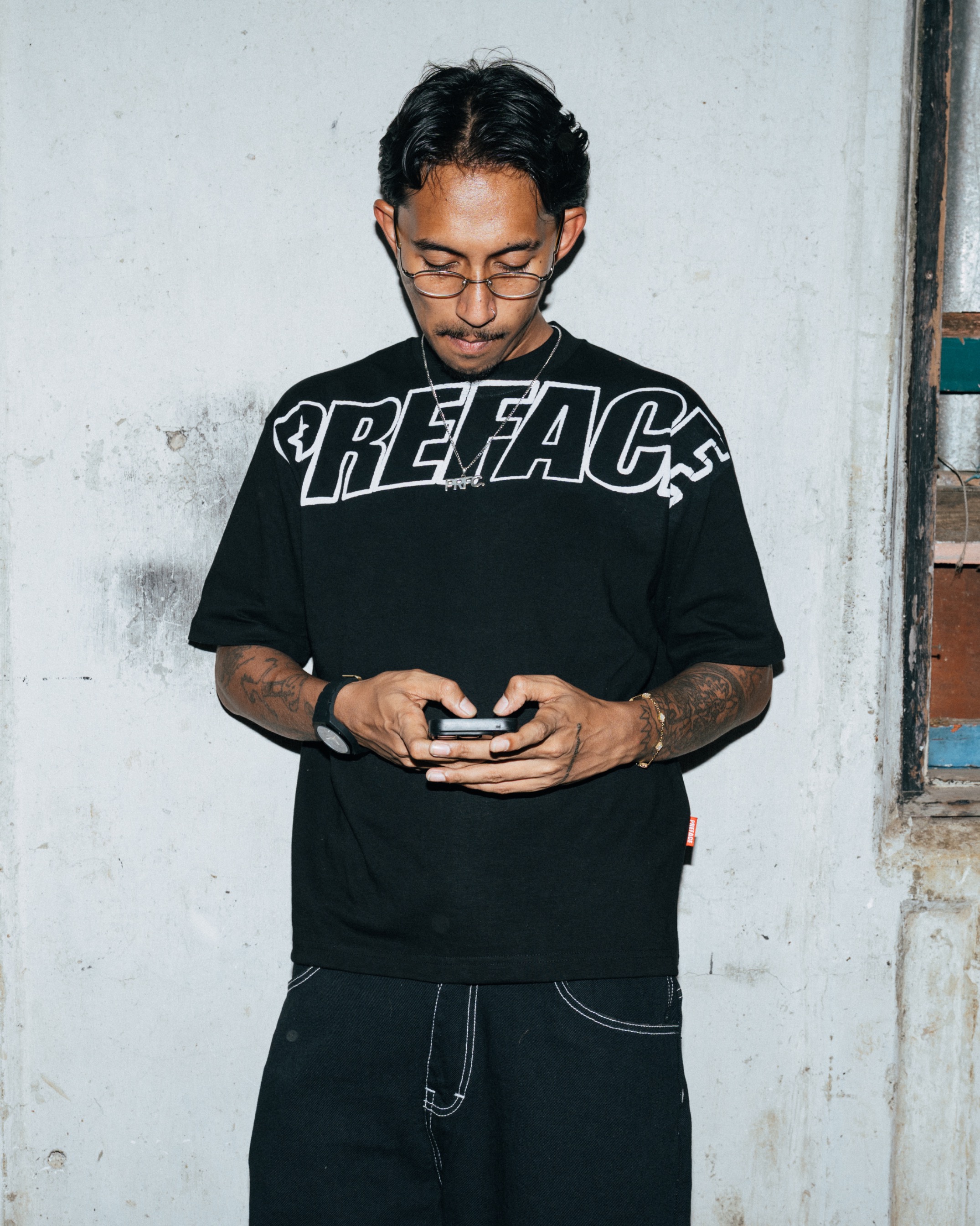 Overlap Tee Black