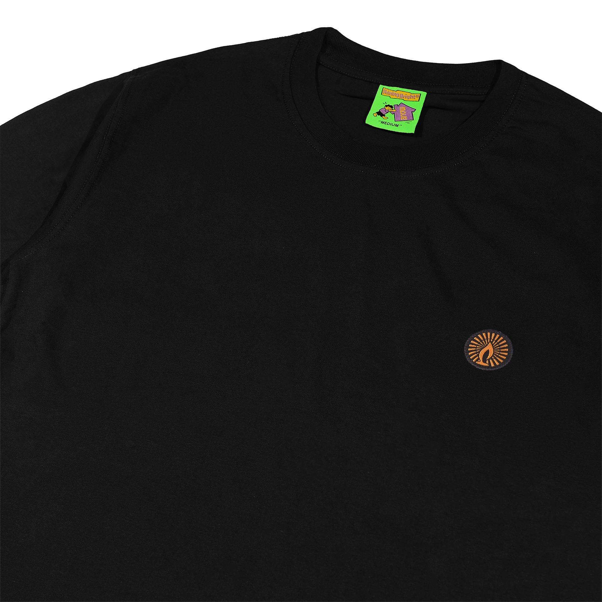 Shining Bright Tshirt Light Basic - Black