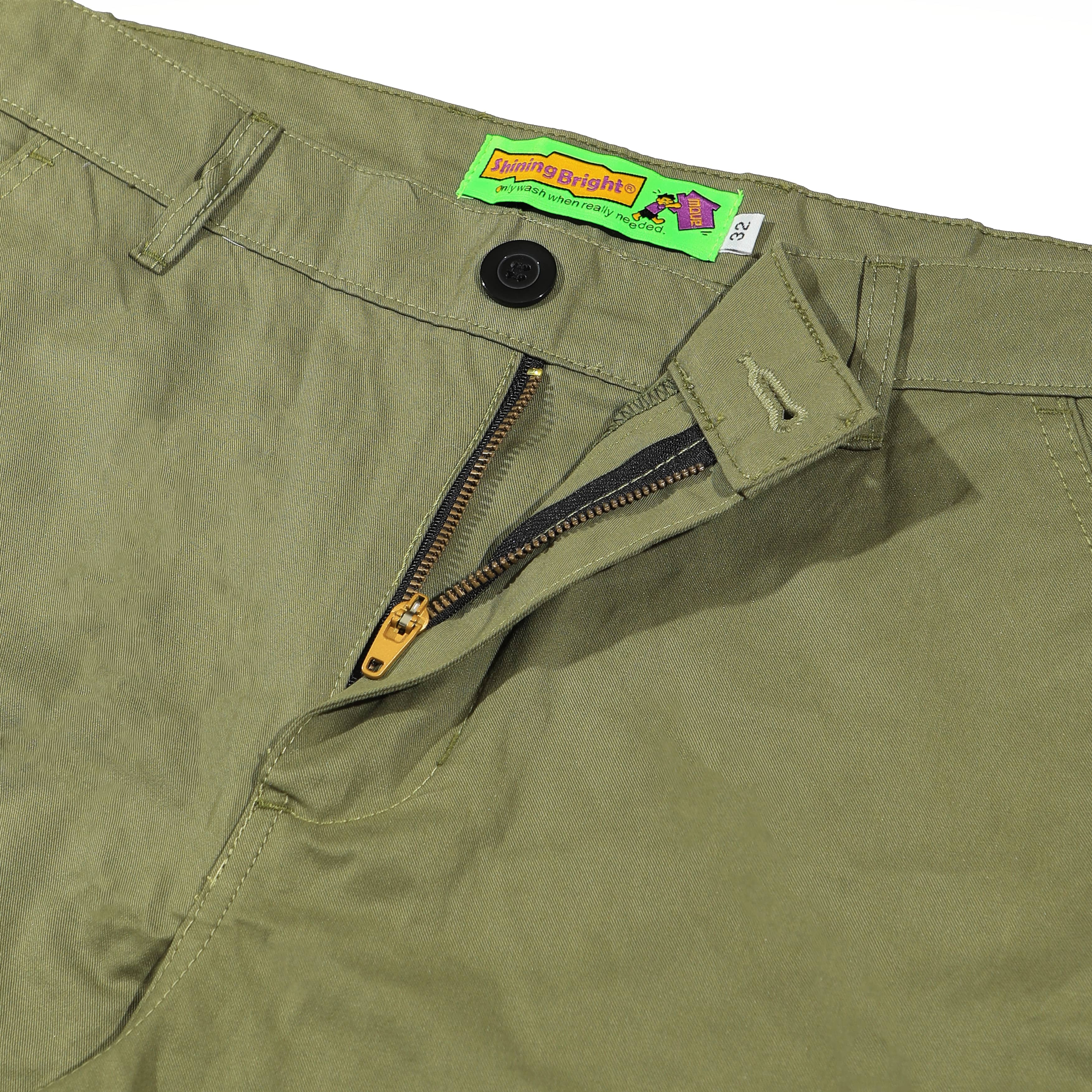 Shining Bright Voyager Short Cargo Pants - Green Army