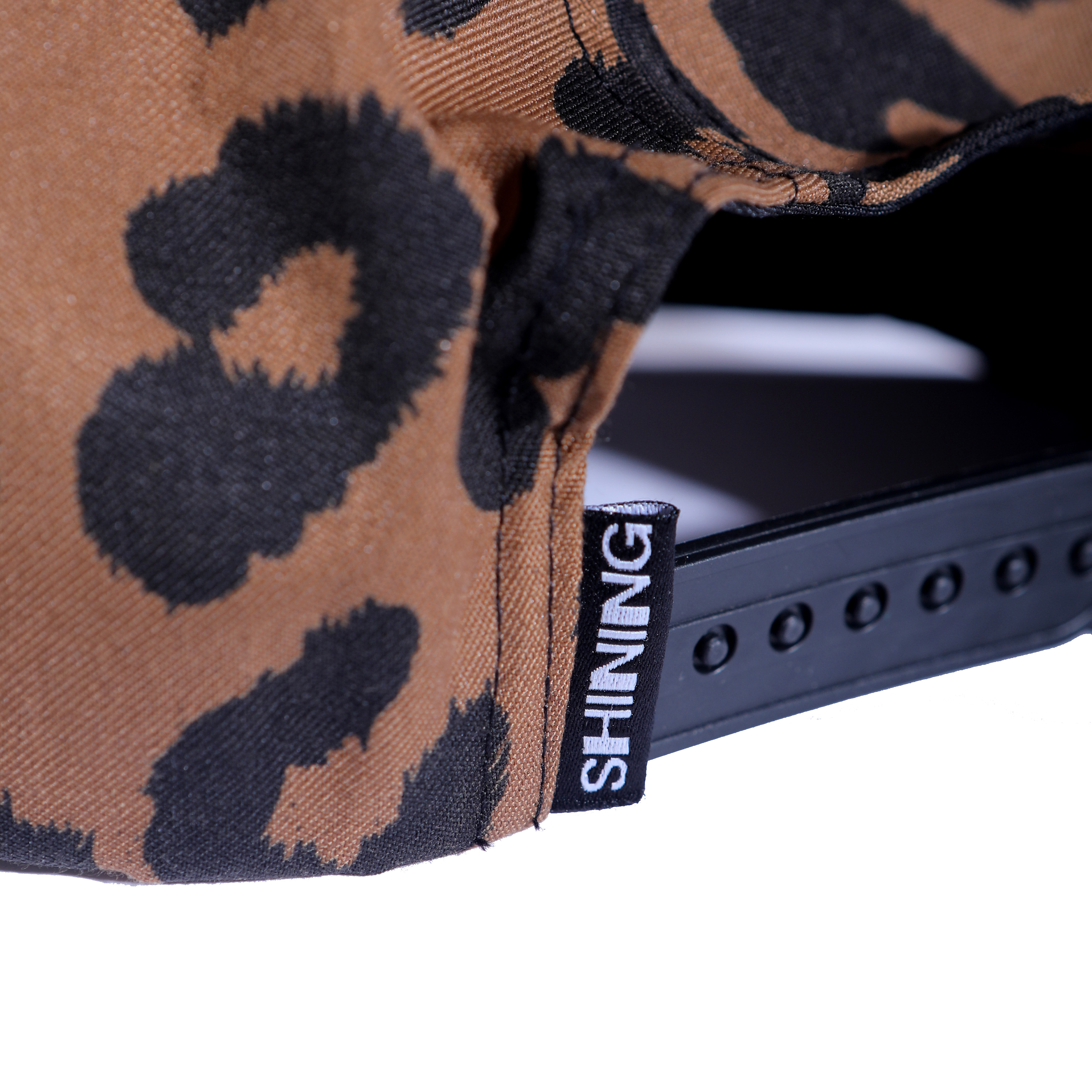 Shining Bright Leopard Cap - Brown