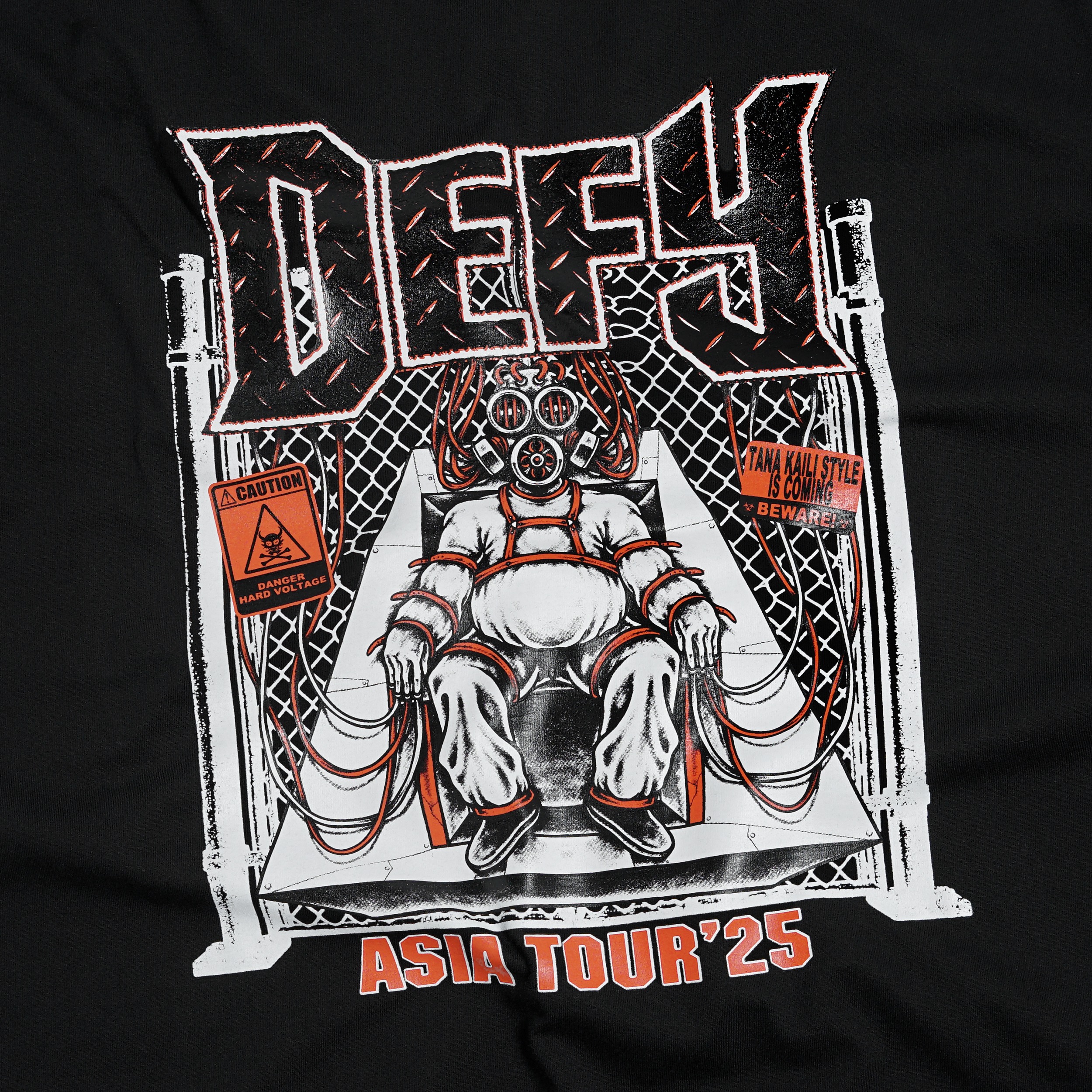 Familias® x Defy - Black T-Shirt - Defy Bc