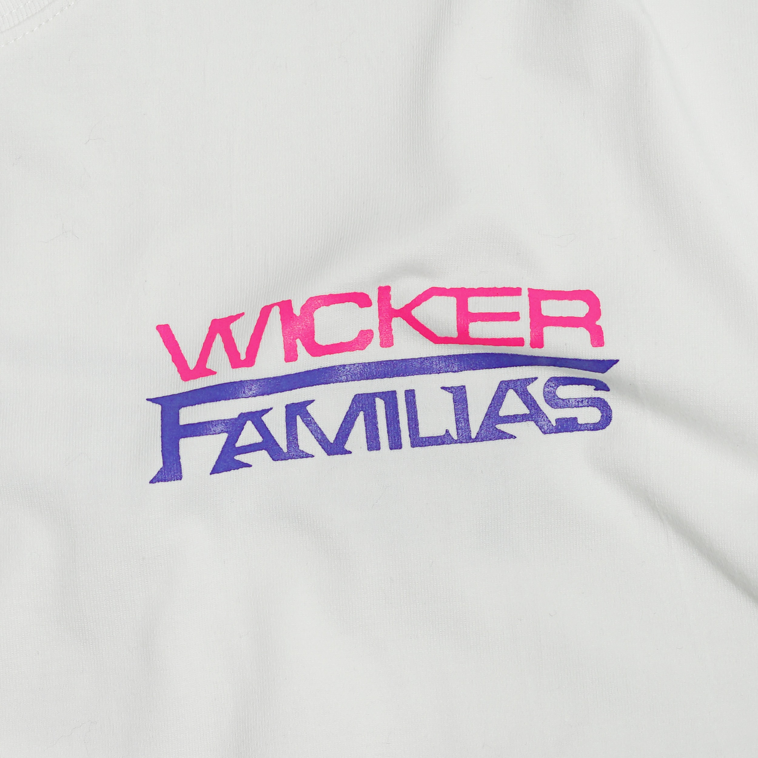 Familias® x Wicker Basket - T-Shirt - Wicker Wt