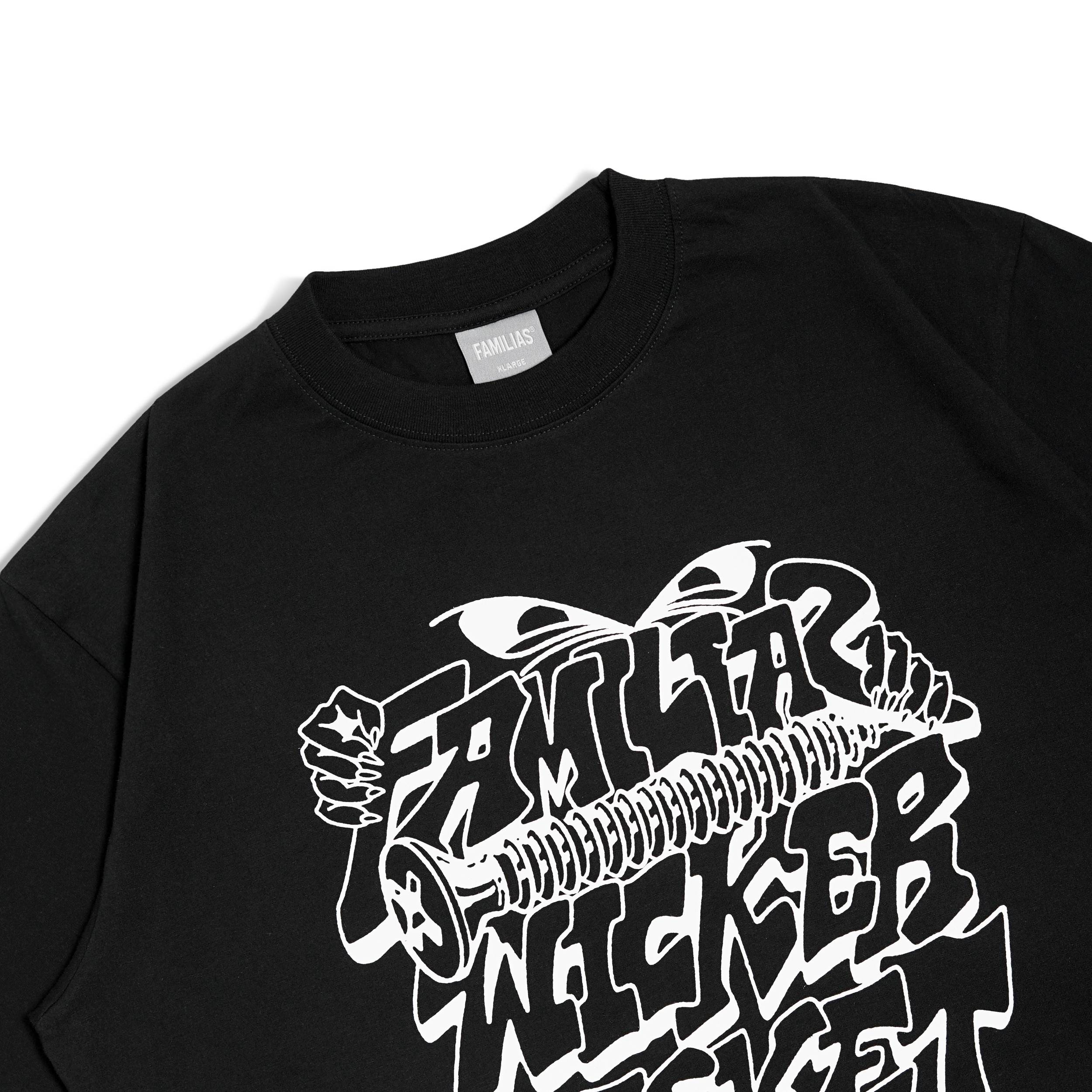 Familias® x Wicker Basket - Black T-Shirt - Wicker Bc