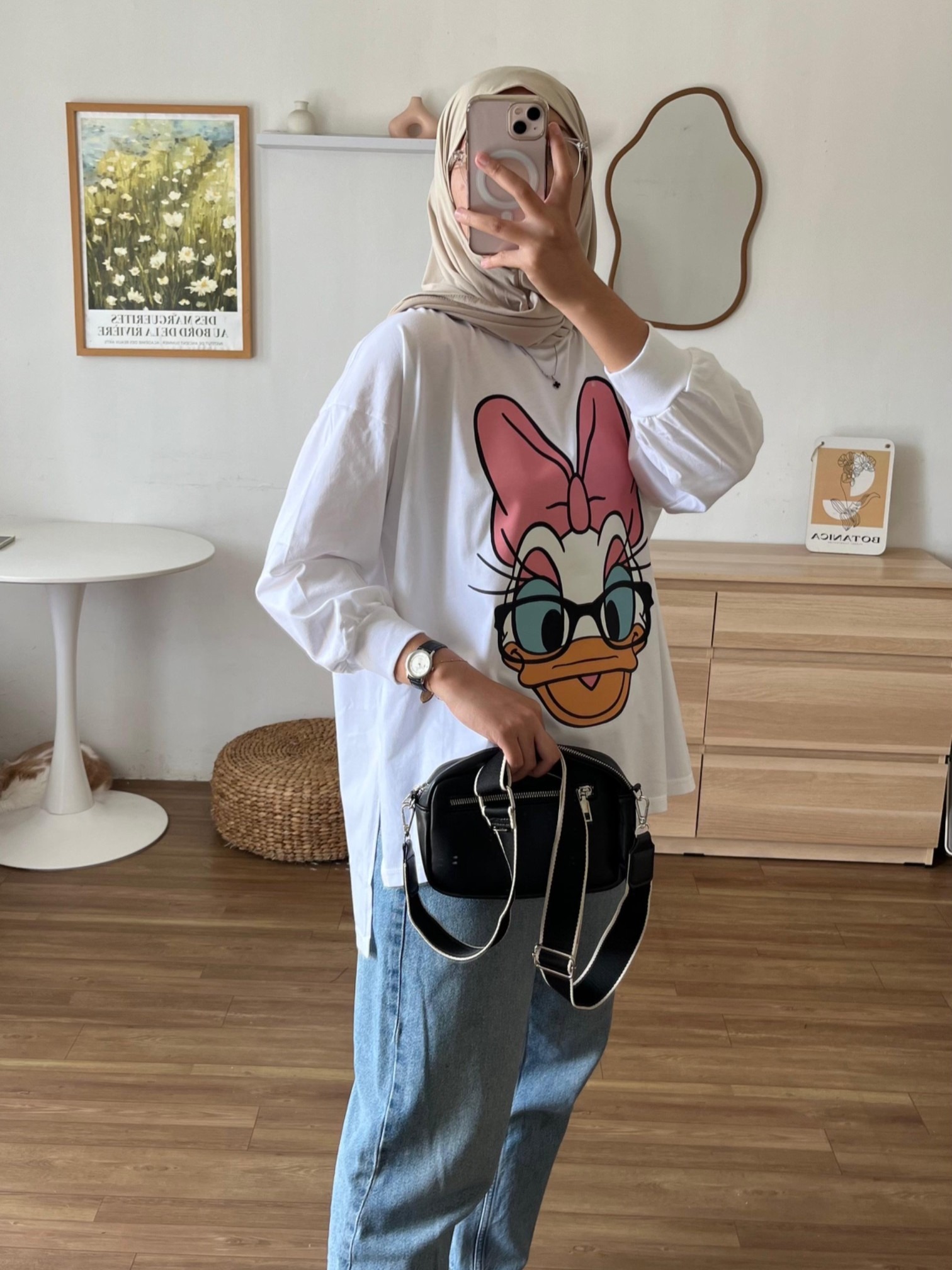 Tshirt LS White (Klik Untuk Motif Lain)