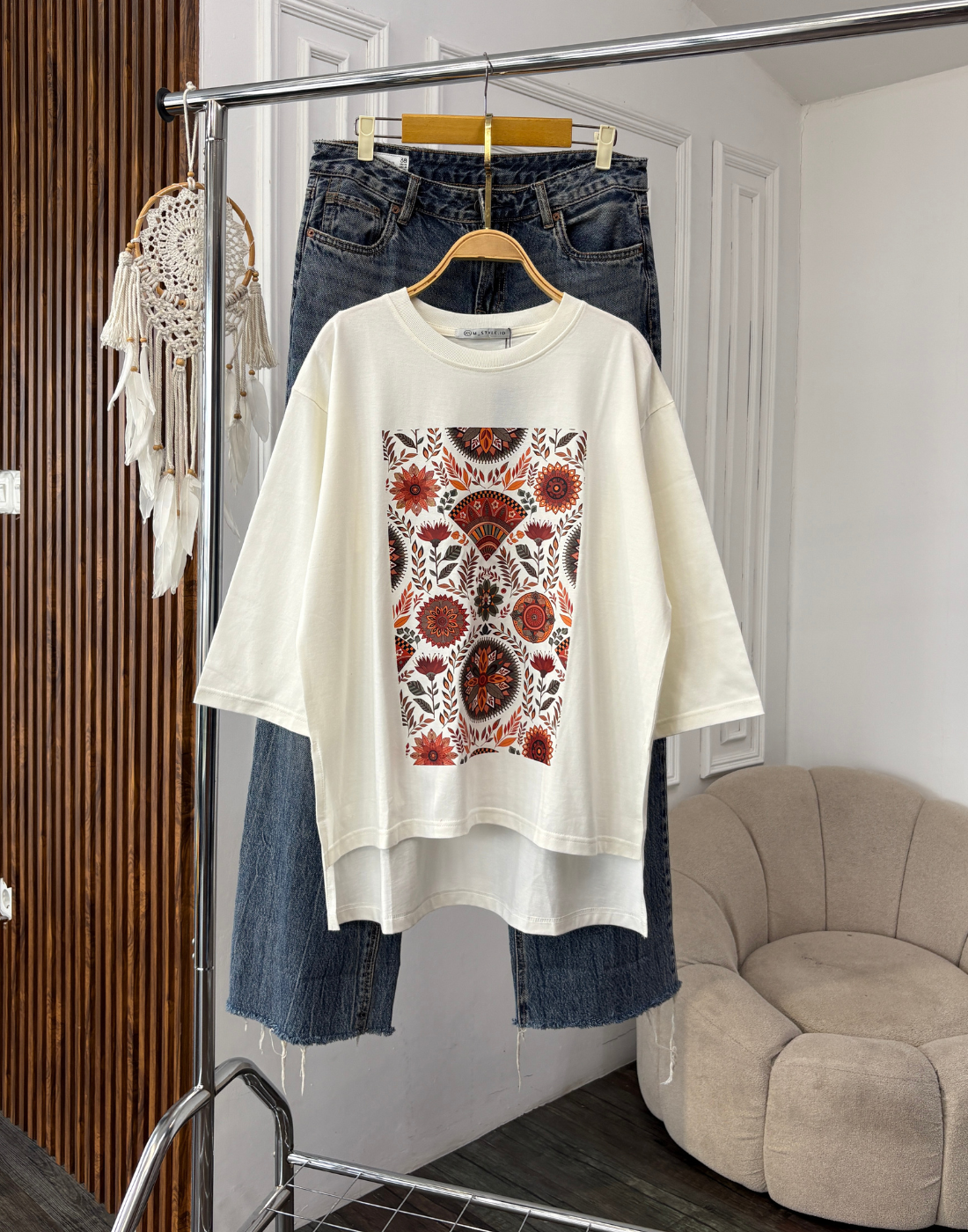 Tshirt Tee BW (Banyak Motif)