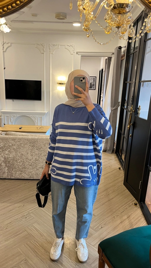 Image of SW Knit Mickey Hand