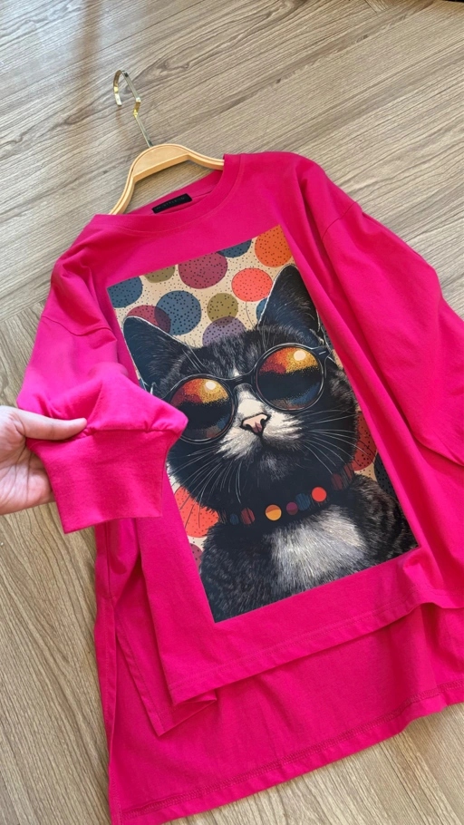 Image of Tshirt LS Tuxedo Cat Fuschia