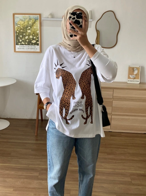 Tshirt OV White (Banyak Motif Lucu)