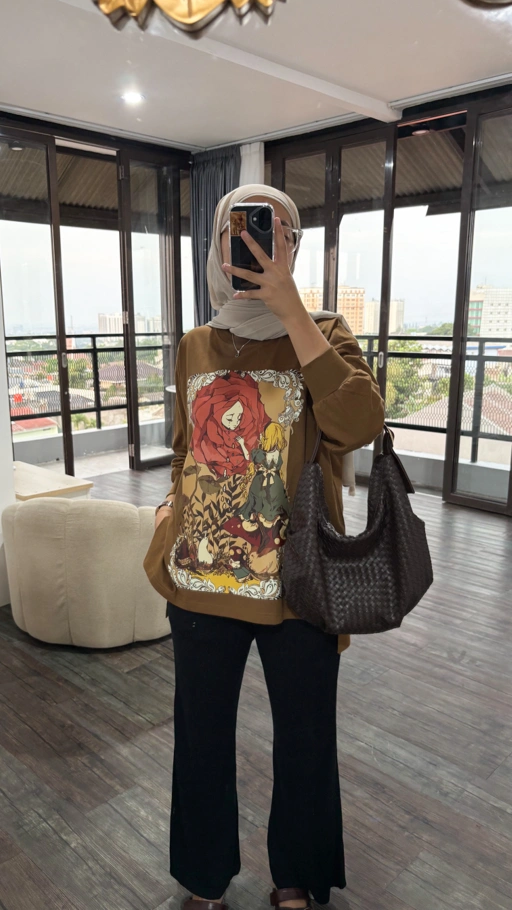 Image of Tshirt LS Brown Sad Flower