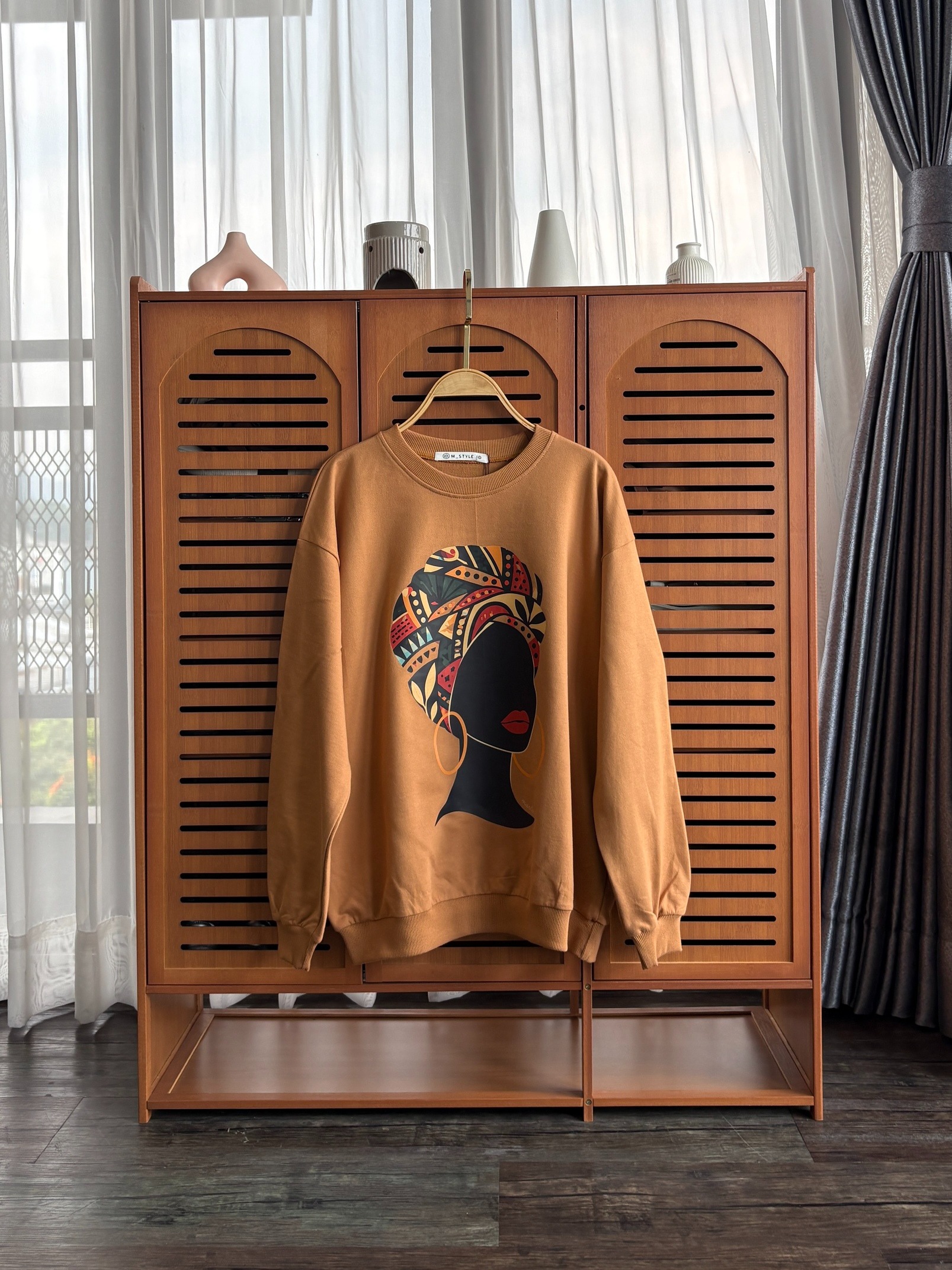 Sweater Almond