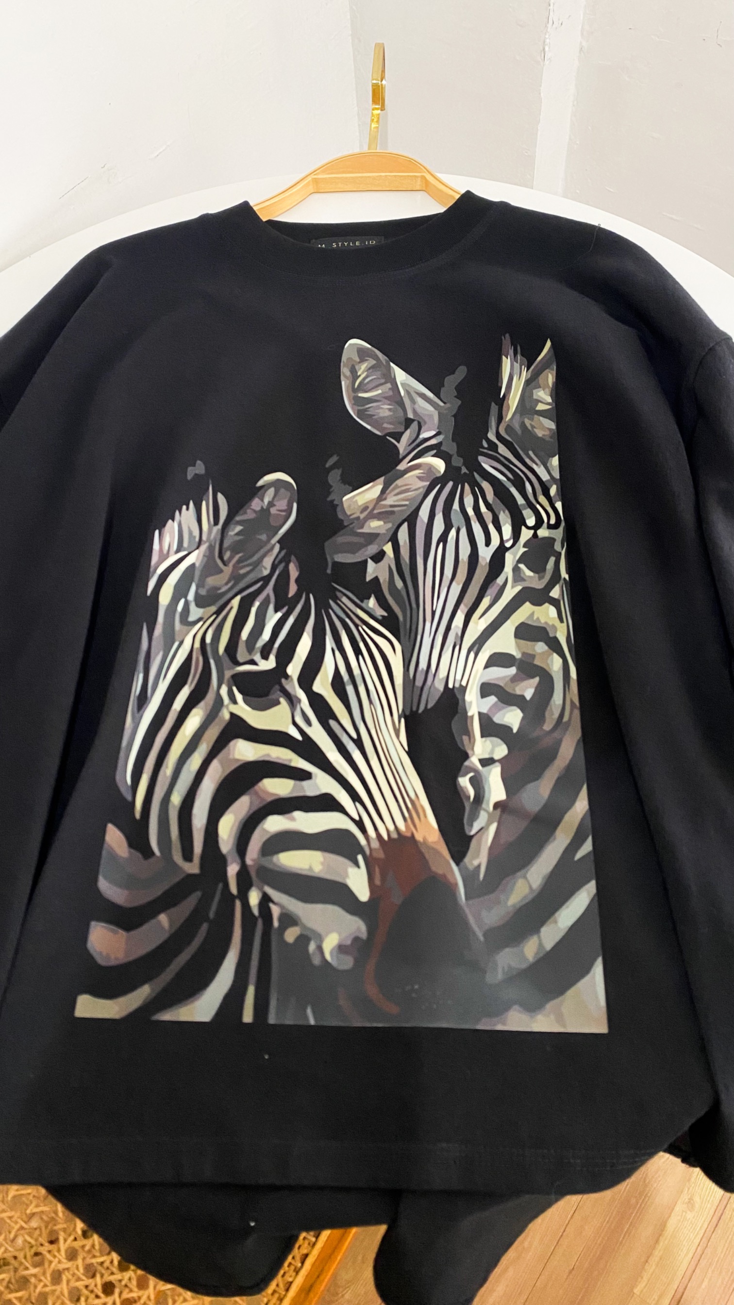 Tshirt LS Black Zebra