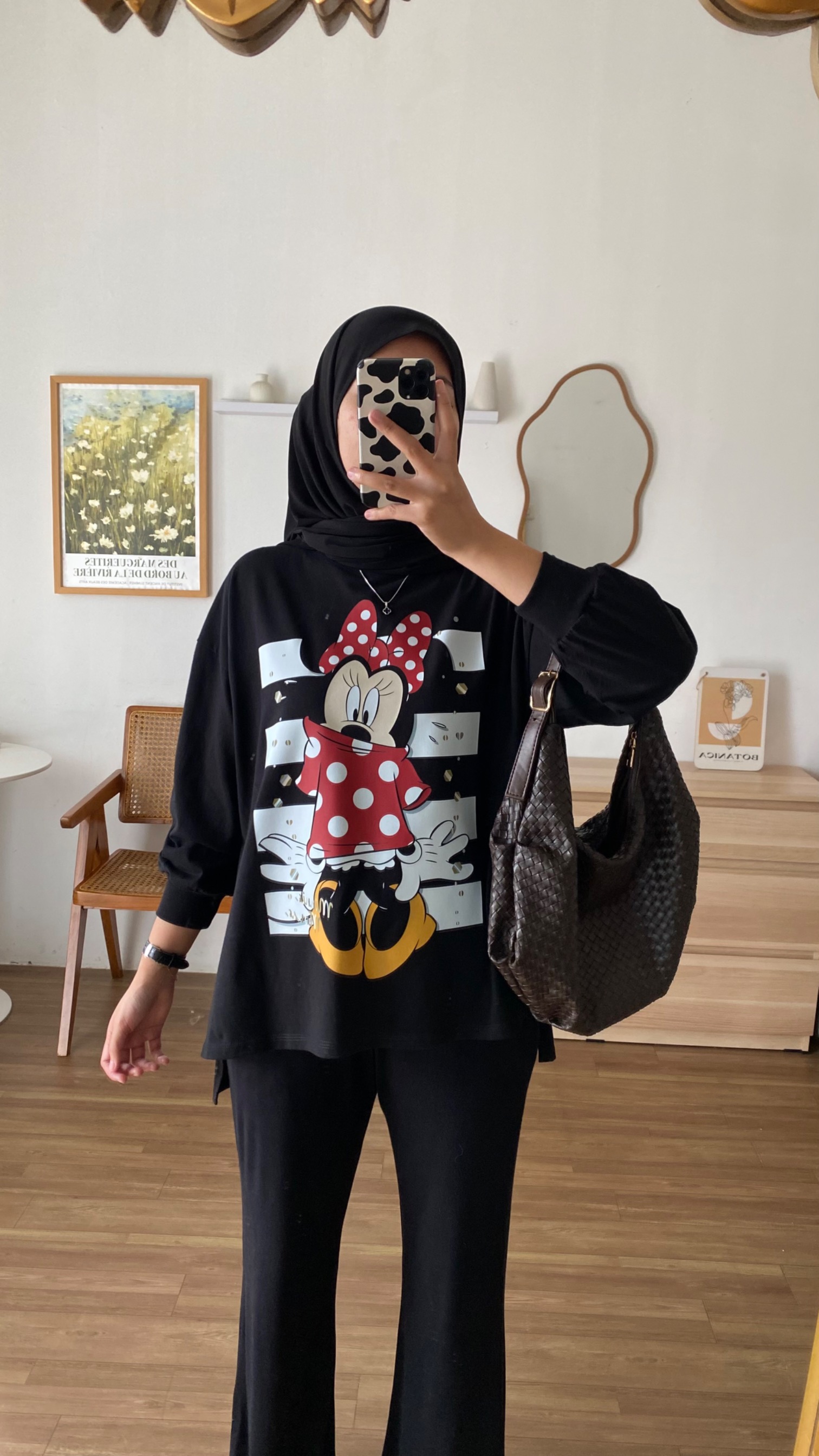 Tshirt LS Black Minnie Slay