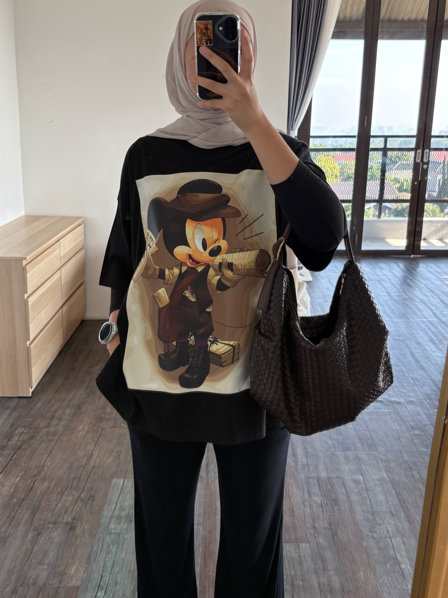 Tshirt OV Black (Oversize Wanita ada belahan disamping)