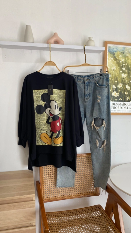 Image of Tshirt LS Black Mickey Newspaper