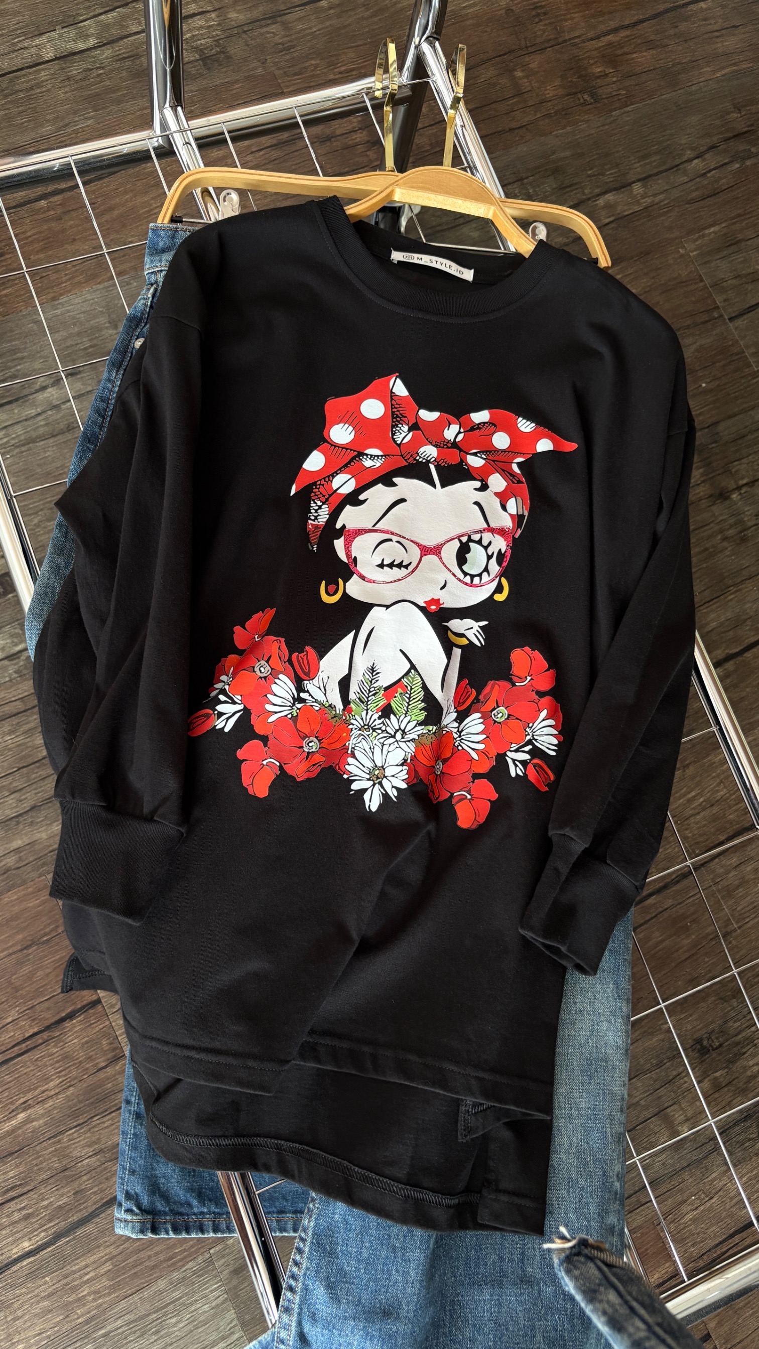 Tshirt LS Black New